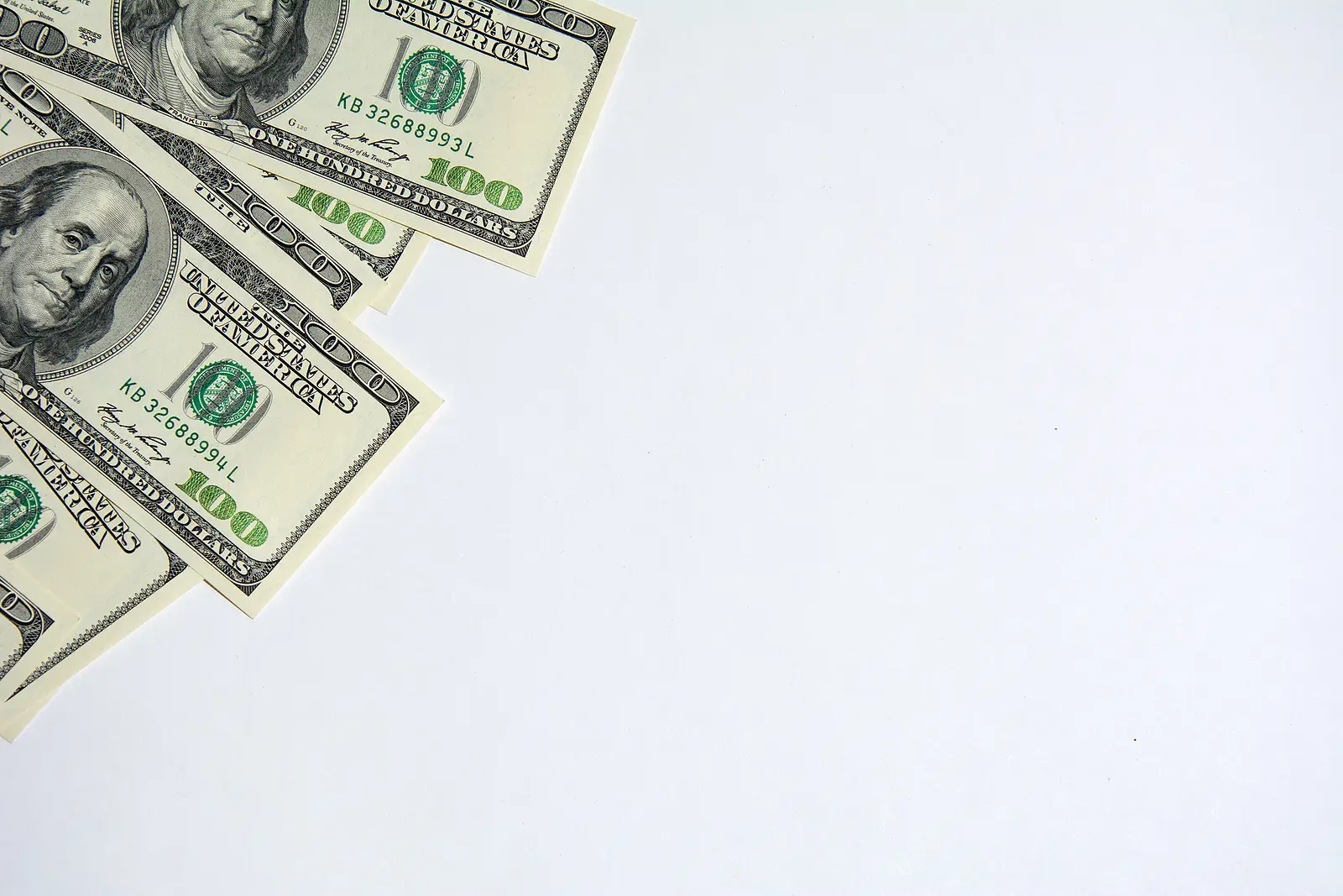 The Smart Host’s Guide to Seasonal Pricing for Miami Vacation Rentals